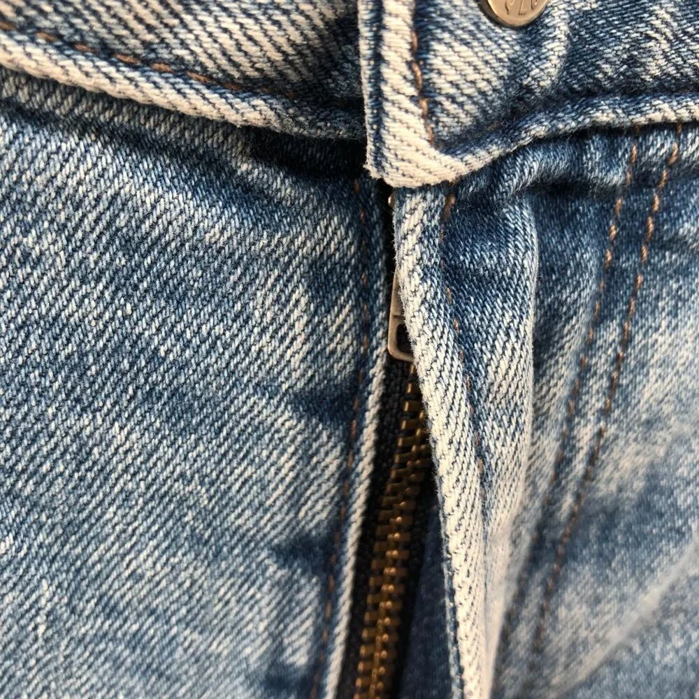 Uniqlo Slim Fit Jeans Mens 30‎ x 31 Blue Light Wash Stretch Distressed